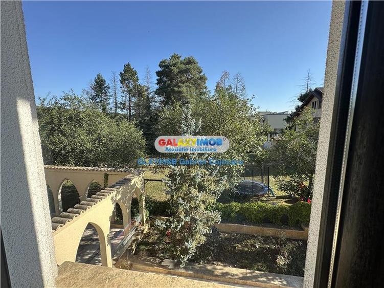 Casă cu 5 camere cu Teren 4500 Mp în Snagov