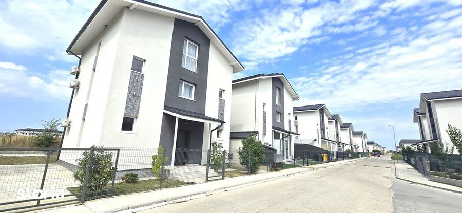 Casă cu 5 camere cu Teren 330 Mp în Ferme