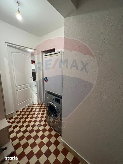 Apartament cu 2 camere, mobilat în Romanilor
