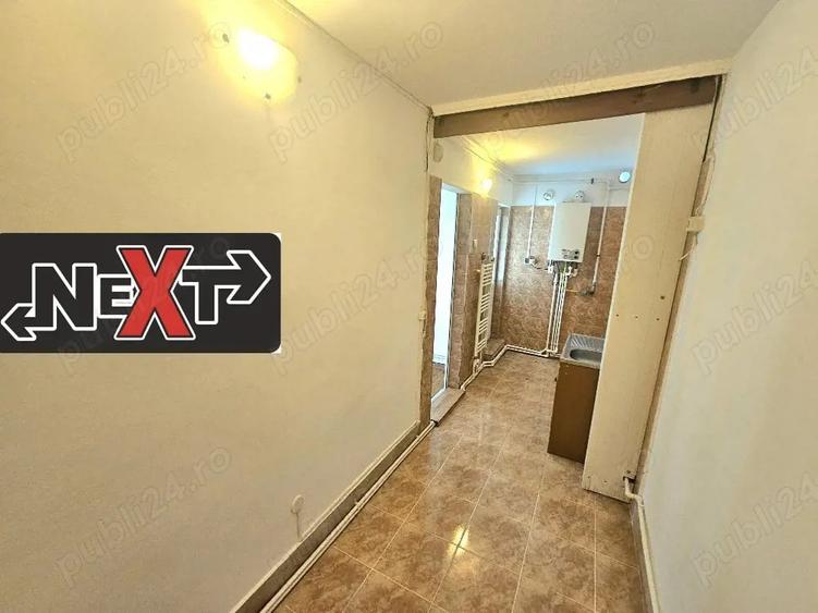 Garsonieră decomandată în Central