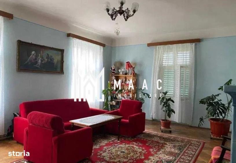 Apartament cu 4 camere decomandat, mobilat în Central