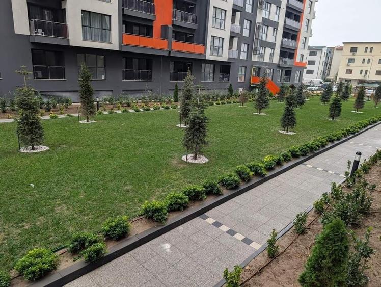 Apartament cu 2 camere decomandat în Energia