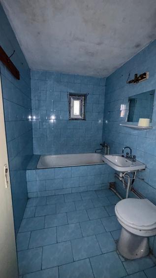 Apartament cu 3 camere decomandat în Ampoi 3