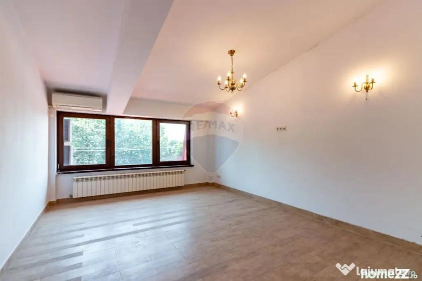 Spațiu comercial, de 332 mp, în Ferentari