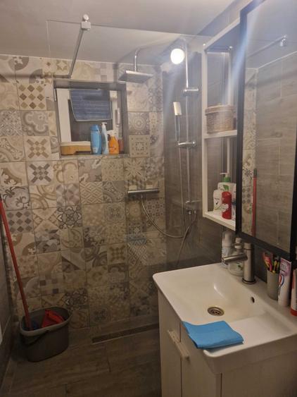 Casă cu 3 camere în Bascov