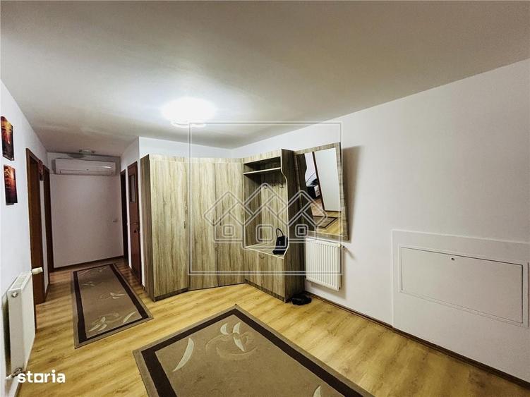 Apartament mobilat si utilat, 3 camere, balcon, zona Rahova - 15