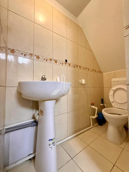 Duplex cu 4 camere cu Teren 213 Mp în Domnești