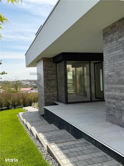 Casă cu 4 camere cu Teren 600 Mp în Oncea