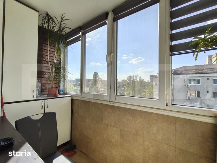 Apartament cu 3 camere în Decebal