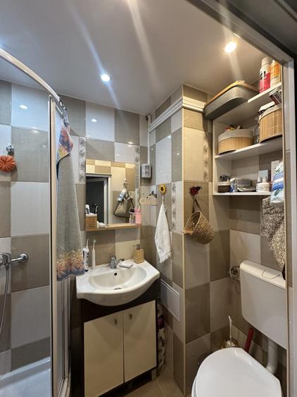 Apartament cu 2 camere semidecomandat, mobilat în Gheorgheni