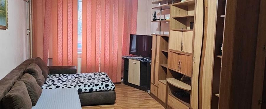 Apartament cu 2 camere semidecomandat, mobilat în Crângași