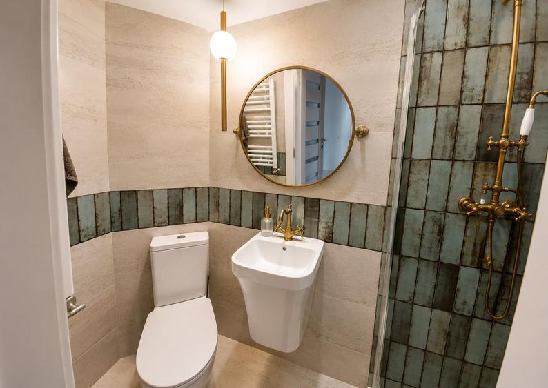 Casă individuală cu 3 camere cu Teren 142 Mp în Central