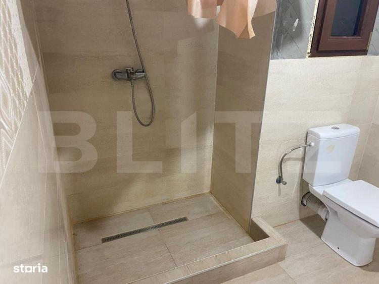 Casă cu 4 camere cu Teren 7100 Mp în Salva