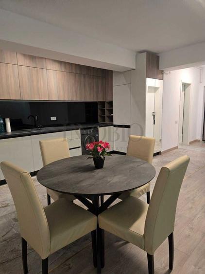 Apartament cu 2 camere semidecomandat, mobilat în Floreasca