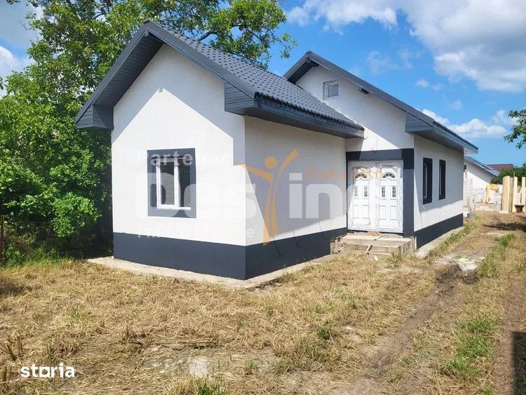 Casă cu 2 camere cu Canalizare în Lumina
