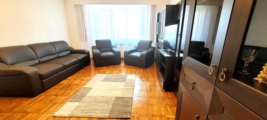 Apartament cu 3 camere decomandat în Nord