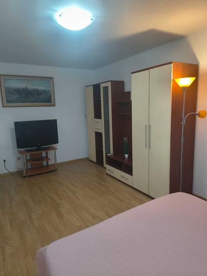 Garsonieră decomandată în Grădiște