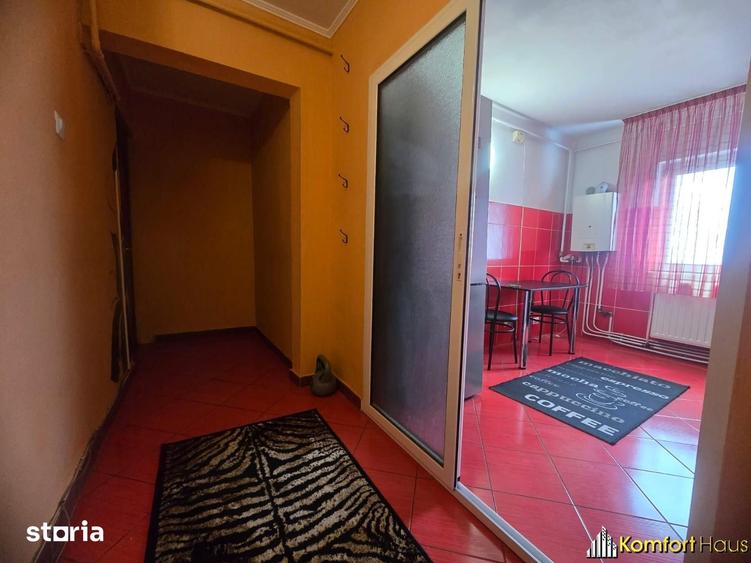 Apartament cu 2 camere semidecomandat în Mioriței
