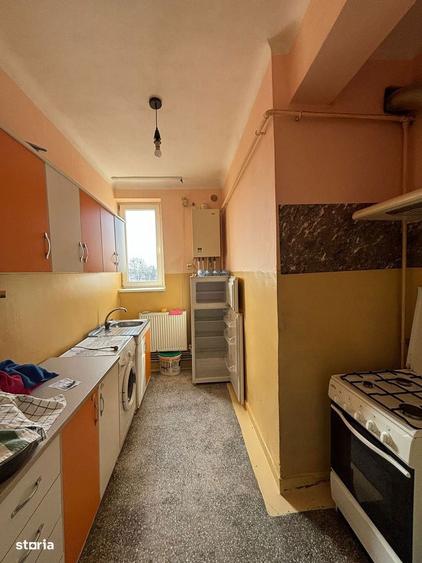Apartament cu 2 camere decomandat în Central
