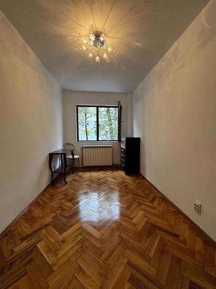 Apartament cu 3 camere circular în Tudor Vladimirescu