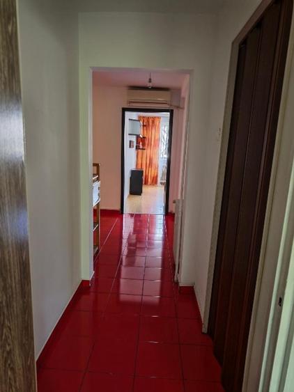 Apartament cu 2 camere decomandat, mobilat în Drumul Taberei