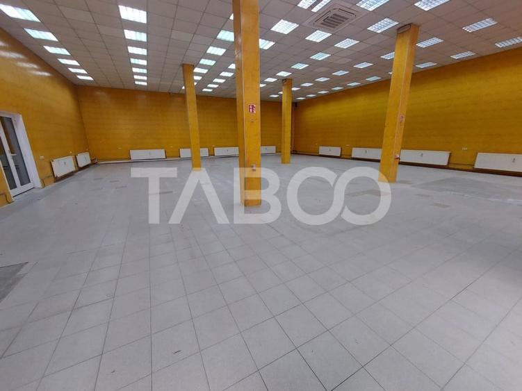 Spațiu comercial, de 300 mp, în Terezian