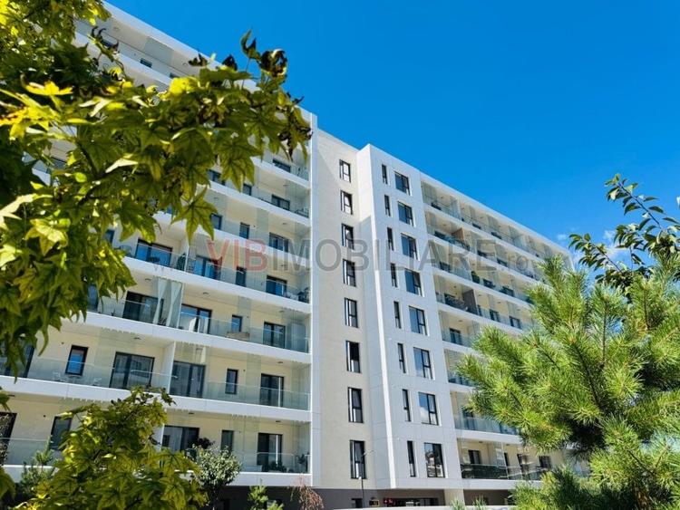 Apartament cu 3 camere decomandat în Băneasa