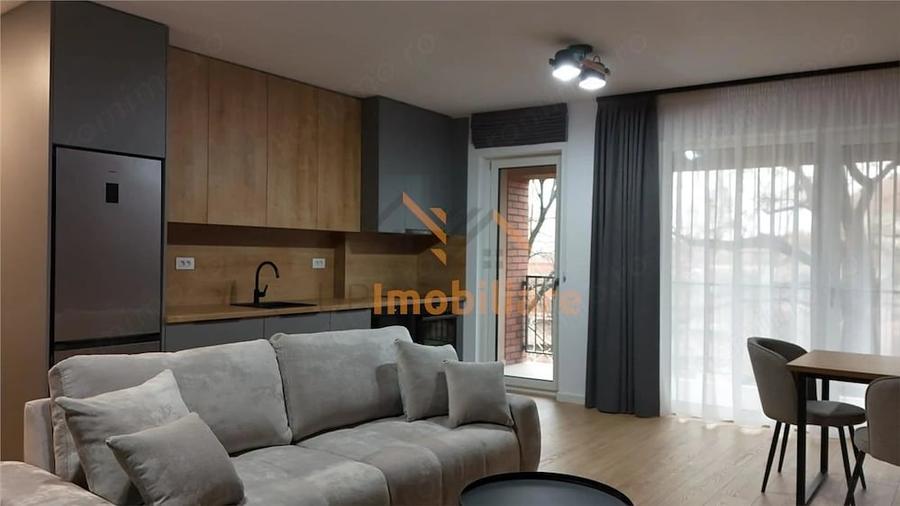 Apartament cu 2 camere în Centru Civic