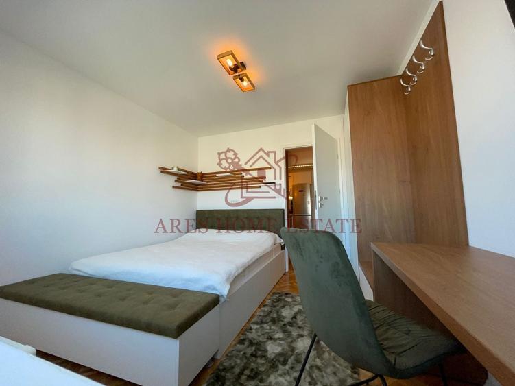 Apartament cu 3 camere decomandat, mobilat în Dacia