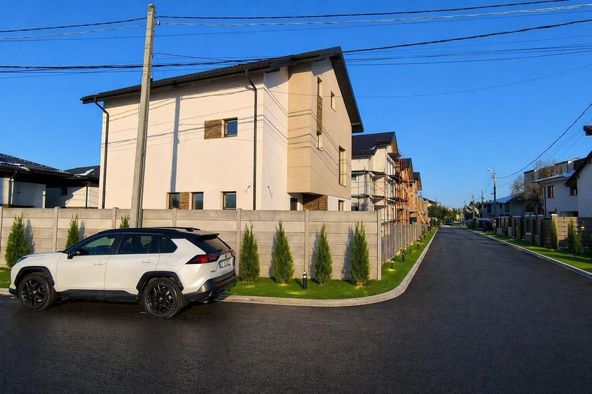 Casă individuală cu 5 camere cu Canalizare în Prelungirea Ghencea