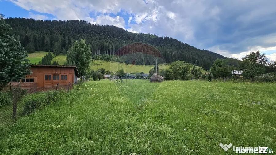 Teren de 4822 mp, în Central