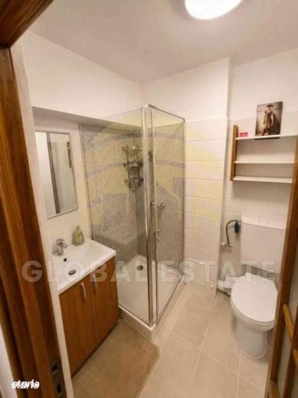 Apartament cu 3 camere decomandat în Drumul Taberei