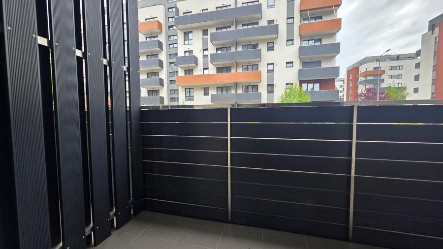Apartament cu 3 camere decomandat în Avantgarden