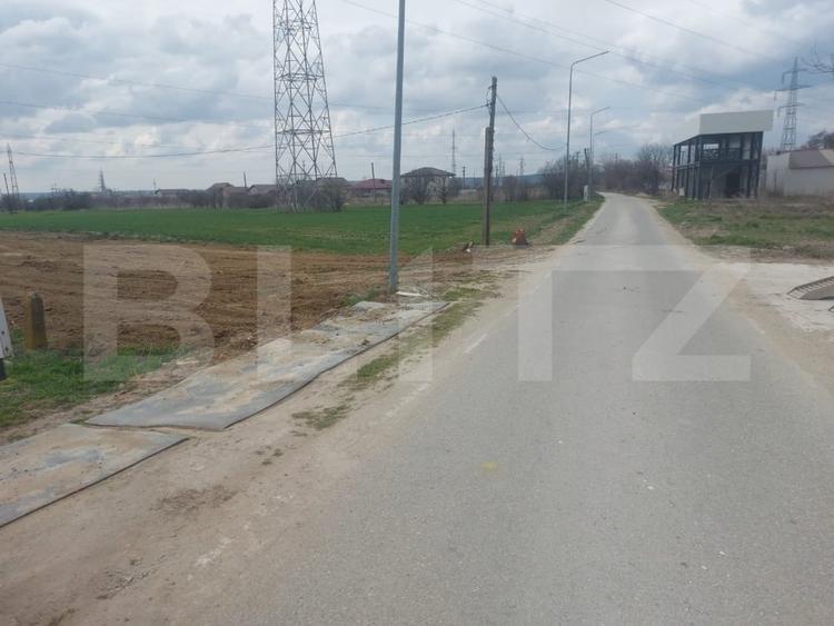 3 parcele intravilan, Isalnita, utilități la front - 2