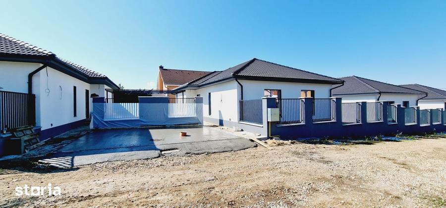 Casă cu 4 camere cu Teren 408 Mp în Oncea