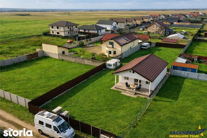 Casă cu 3 camere cu Teren 1200 Mp în Tărlungeni