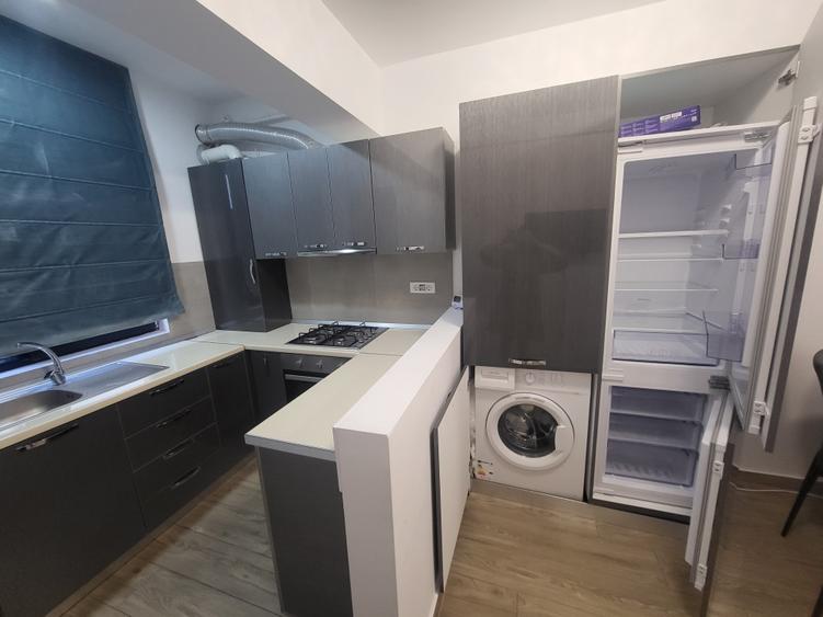 Apartament cu 2 camere decomandat în Ostroveni