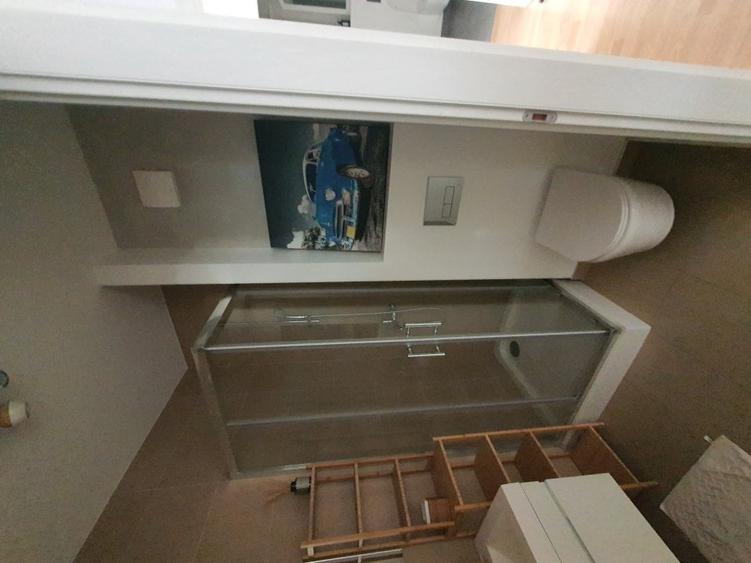 Apartament cu 3 camere decomandat în Domenii