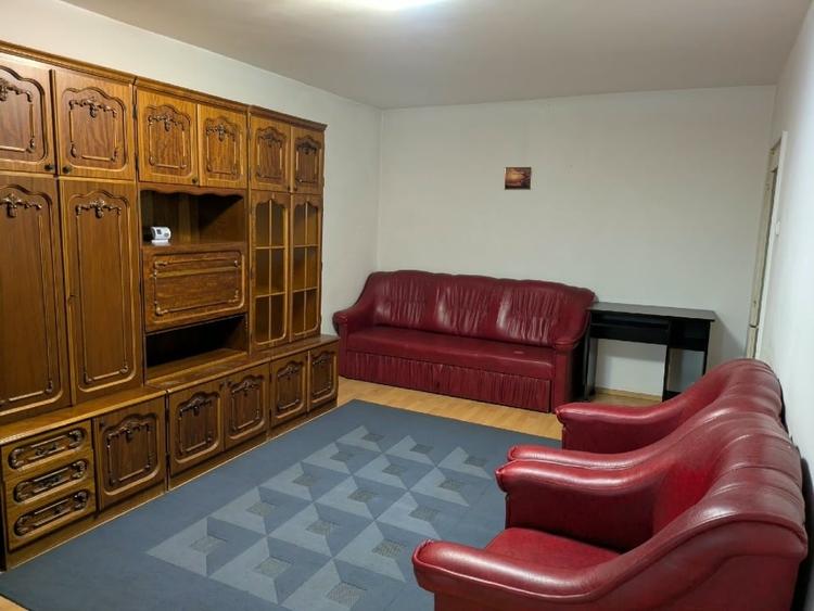 Apartament cu 2 camere decomandat, mobilat în Gara
