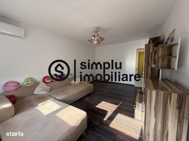 Apartament cu 2 camere decomandat în 1 Mai