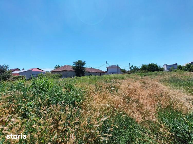 Teren de 10110 mp, în Valu lui Traian