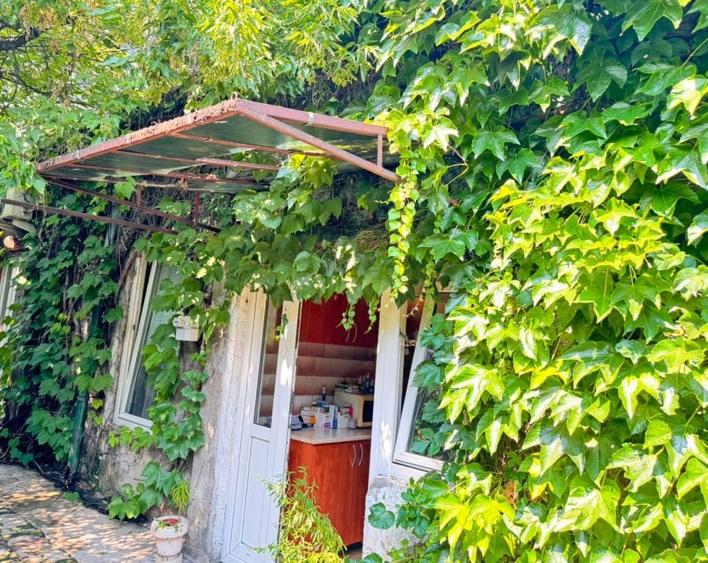CASA Ultracentrala PIATA ROMANA – Teren 300mp  INVESTITIE CU POTENTIAL - 4