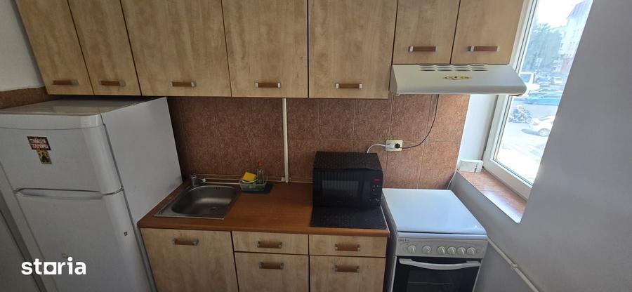 Apartament cu 2 camere semidecomandat în Centrul Istoric