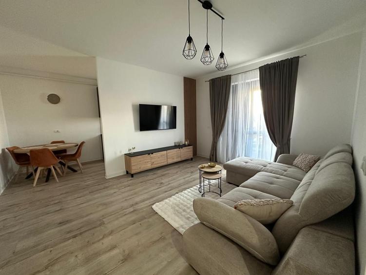 Apartament cu 2 camere decomandat în Giroc
