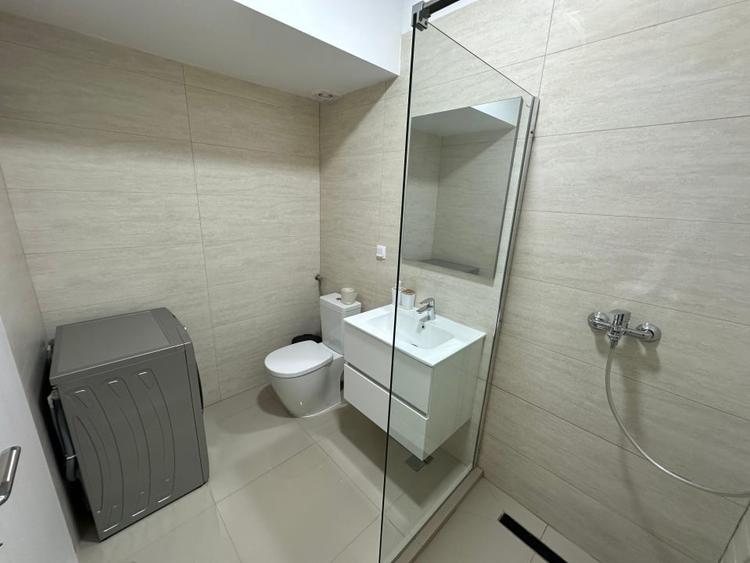 Apartament cu 3 camere decomandat, mobilat în Rafinaria Vega