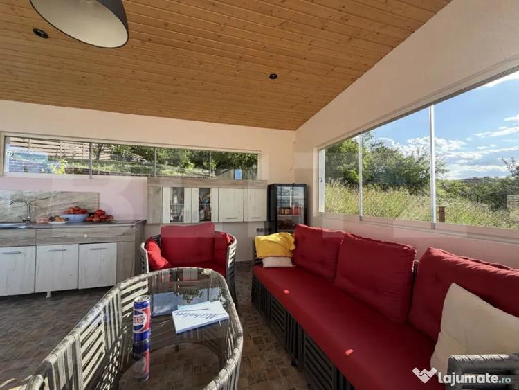 Casă cu 3 camere cu Teren 600 Mp în Central