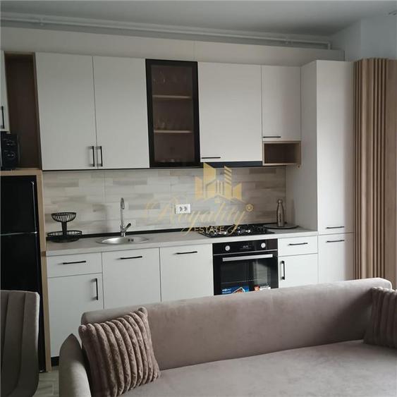 Apartament cu 2 camere decomandat, mobilat în Torontalului