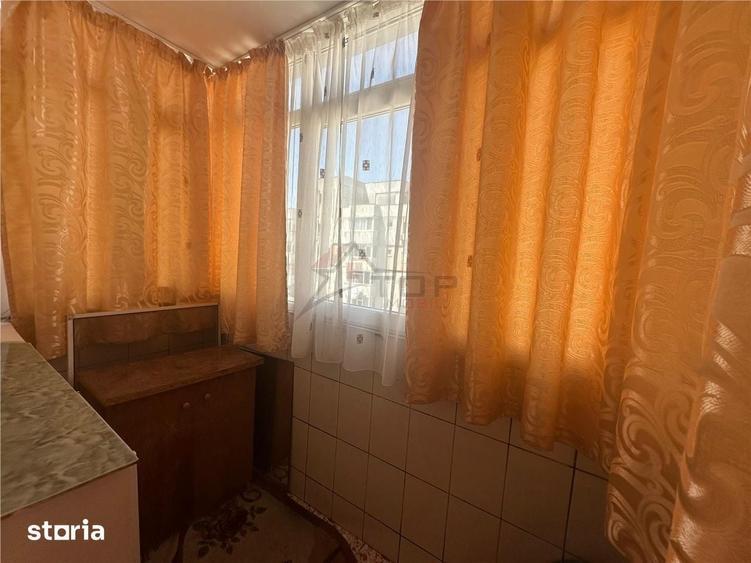 Inchiriere Apartament cu 2 camere decomandate Alexandru cel Bun- Pasaj - 7