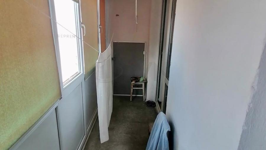 Apartament cu 2 camere semidecomandat în Calea Victoriei