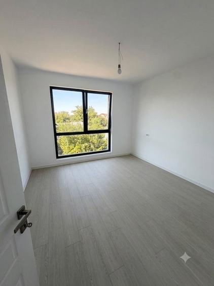 Casă cu 4 camere în Domnești